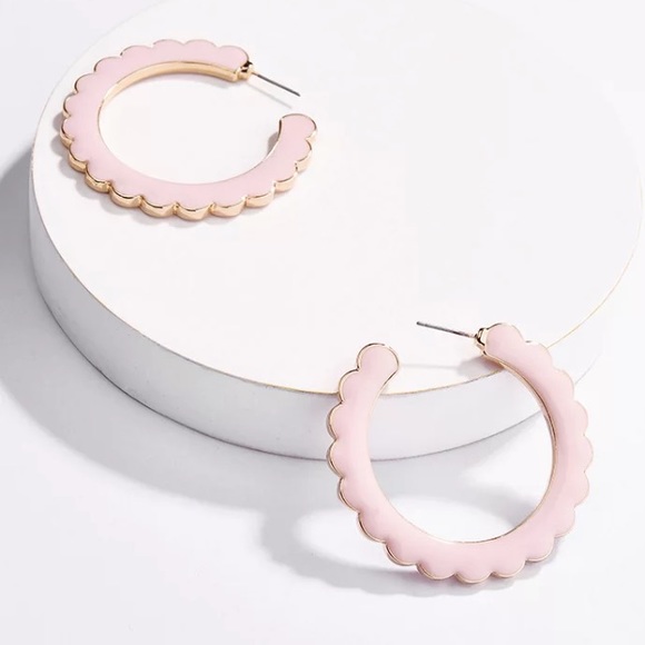 Boho Boutique Jewelry - 🍃Desideria Pink Scalloped Hoops!🌸